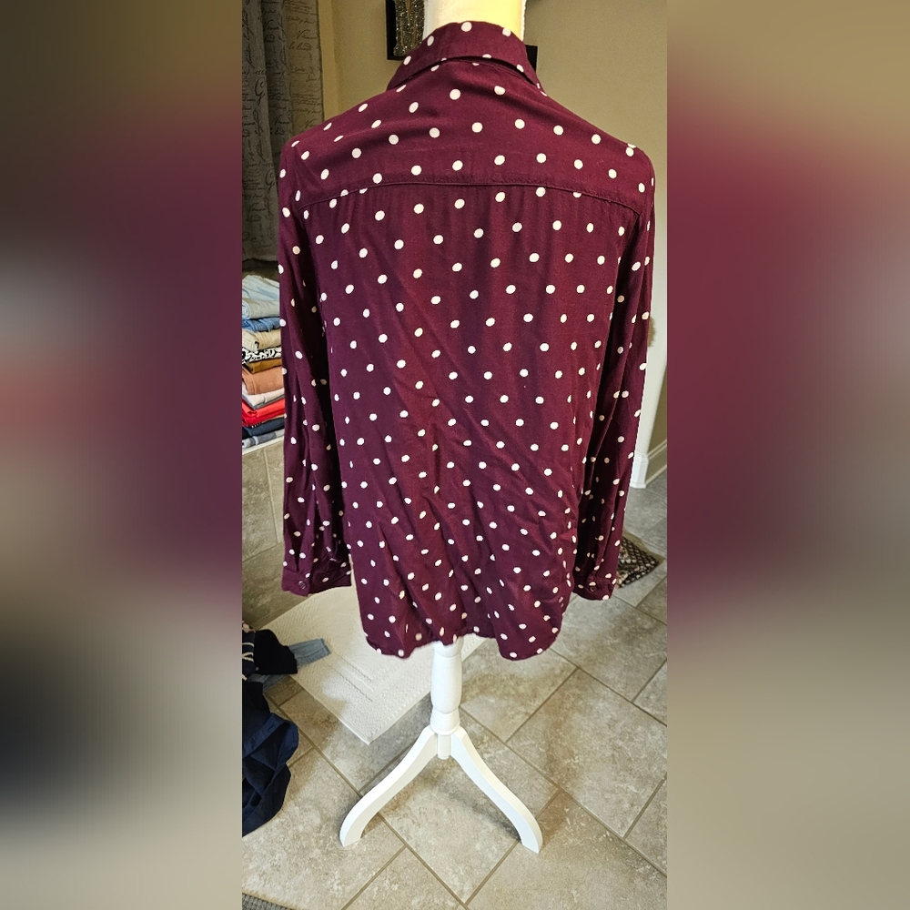Shirt - Picture 2 of 2